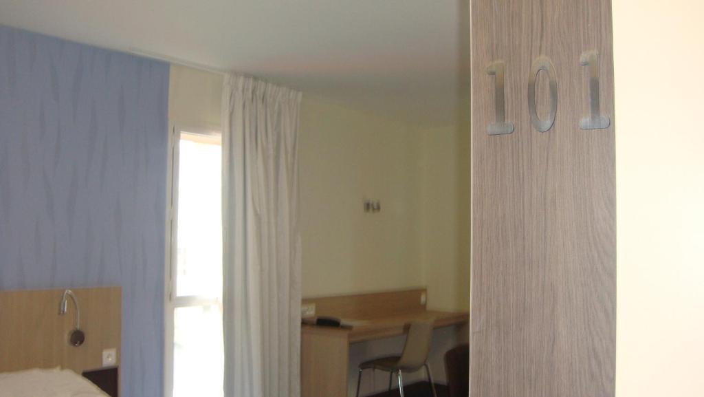 The Originals Access, Hôtel Cholet Gare Quarto foto